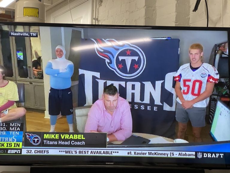2020 NFL Draft First Round Tweetcap