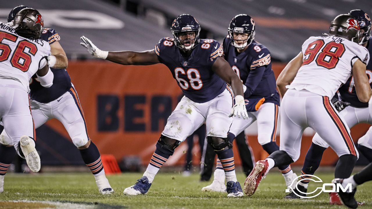 Steelers to sign former Bears OL James Daniels