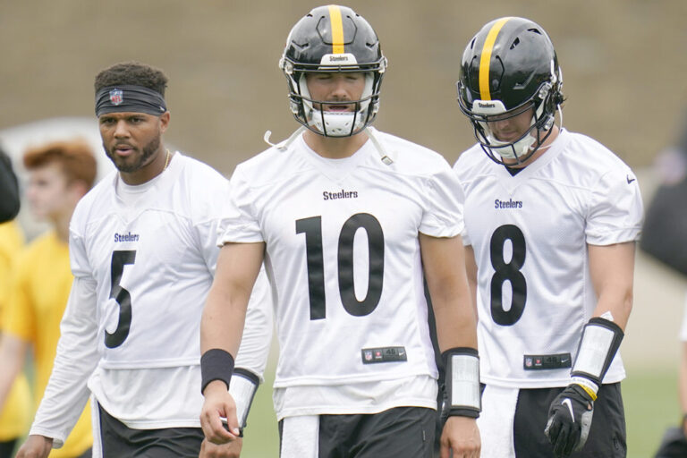 Steelers QBs steelcityblitz.com